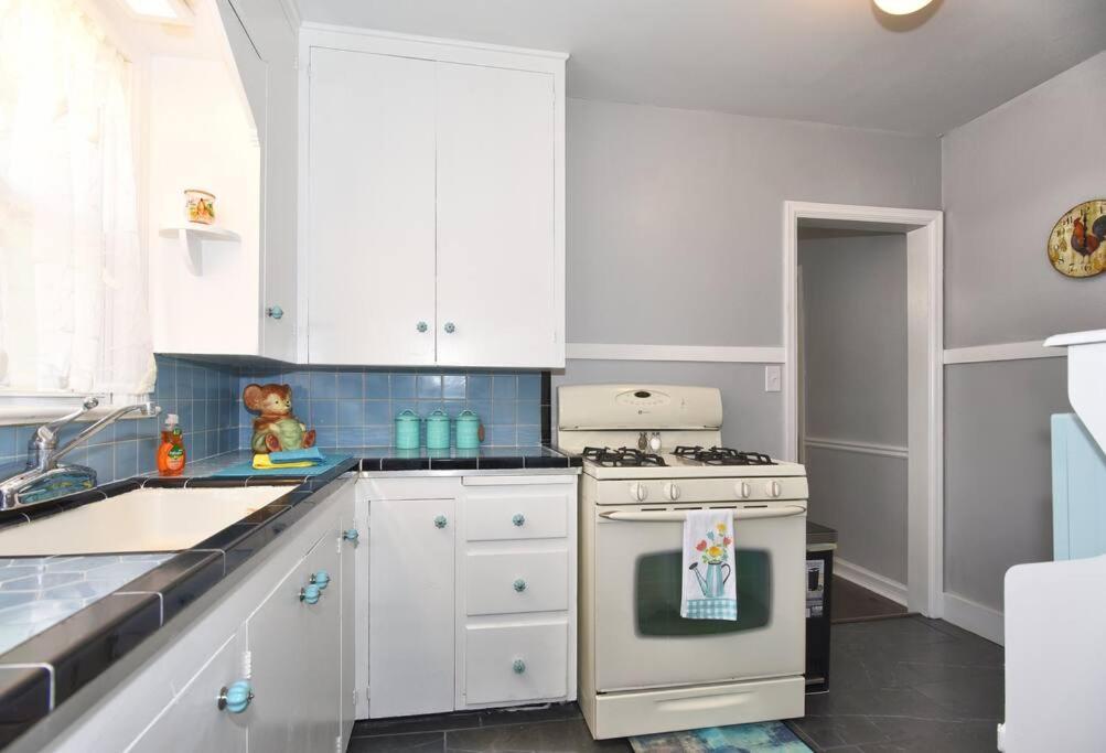 Blue Flamingo'S Charming Home-Heart Of Tulsa2- Cherry St-Expo-11Th Екстер'єр фото